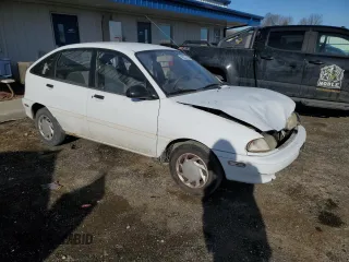 1994 Ford Aspire z VIN KNJLT06H5R6100247, wystawiony jako Copart lot #43331745 z przebiegiem 154 173 mil mil oraz Nie do naprawy. Historia ofert i sprzedaży dostępna na DreamBid. Obrazek 4.
