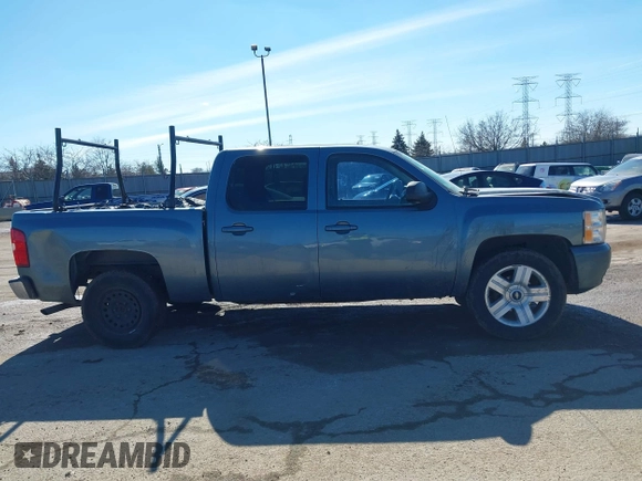 2008 Chevrolet Silverado 1500 1LT with VIN 3GCEC13058G241848, listed as a IAAI auction lot 41666528 with 192,032 mi miles and . Bid and sale history available at DreamBid. Image 13.