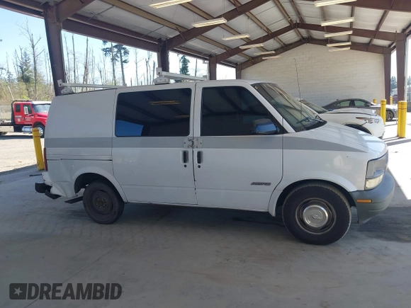1997 Chevrolet Astro Cargo Van with VIN 1GCDM19W3VB162090, listed as a IAAI auction lot 42019388 with 238,724 mi miles. Bid and sale history available at carsss.com. Image 13.