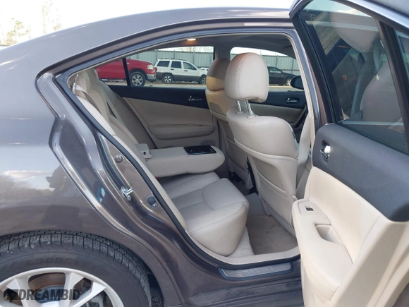 2012 Nissan Maxima 3.5 SV with VIN 1N4AA5AP5CC847535, listed as a IAAI auction lot 41216270 with 60,930 mi miles. Bid and sale history available at carsss.com. Image 8.