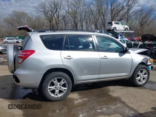 2011 Toyota RAV4 with VIN 2T3BF4DV4BW164063, listed as a IAAI auction lot 41878344 with 147,020 mi miles. Bid and sale history available at carsss.com. Image 14.
