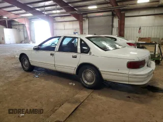 1996 Chevrolet Caprice 1SA Special Value z VIN 1G1BL52W3TR164138, wystawiony jako Copart lot #51371145 z przebiegiem 217 857 mil mil oraz Czysty tytuł • Clean title. Historia ofert i sprzedaży dostępna na DreamBid. Obrazek 2.