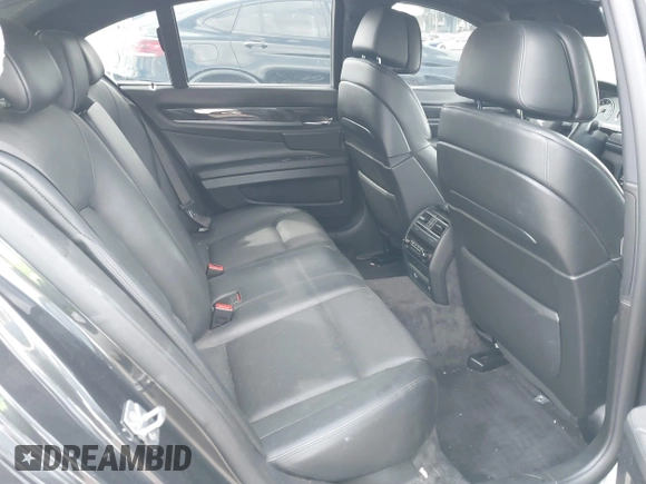 2011 BMW 7 Series 750i with VIN WBAKA8C50BCY36367, listed as a IAAI auction lot 41714313 with 109,707 mi miles. Bid and sale history available at carsss.com. Image 8.