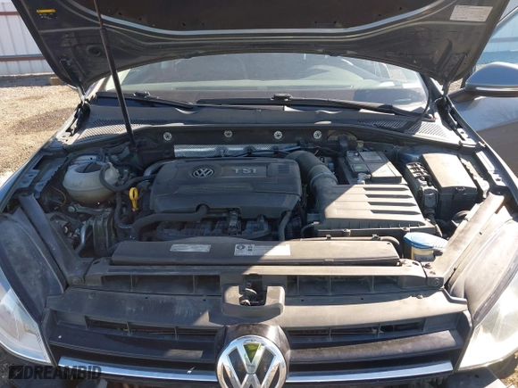 2015 Volkswagen Golf TSI SEL with VIN 3VW217AU1FM095204, listed as a IAAI auction lot 41970297 with 96,338 mi miles. Bid and sale history available at carsss.com. Image 10.