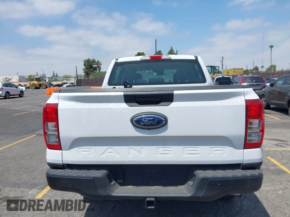 2024 Ford Ranger XL z VIN 1FTER4BH5RLE31600, wystawiony jako IAAI lot #42558737 z przebiegiem 11 117 mil mil oraz . Historia ofert i sprzedaży dostępna na DreamBid. Obrazek 16.