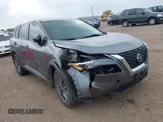 2021 Nissan Rogue S with VIN 5N1AT3AA0MC727255, listed as a IAAI auction lot 42131258 with 40,930 mi miles and . Bid and sale history available at DreamBid. Image 1.