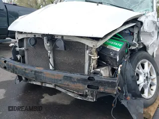 2005 Toyota Sienna XLE z VIN 5TDZA22C15S290471, wystawiony jako IAAI lot #42028879 z przebiegiem 298 992 mil mil oraz . Historia ofert i sprzedaży dostępna na DreamBid. Obrazek 6.