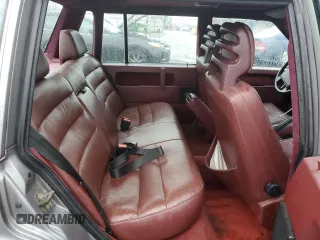1990 Volvo 760 z VIN YV1GA8740L0089828, wystawiony jako Copart lot #84668844 z przebiegiem 272 600 mil mil oraz Szkody całkowita. Historia ofert i sprzedaży dostępna na DreamBid. Obrazek 10.