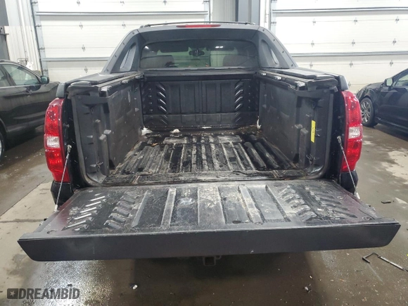 2012 Chevrolet Avalanche LT with VIN 3GNTKFE71CG146995, listed as a Copart auction lot 44611575 with 325,287 mi miles and Salvage Title. Bid and sale history available at carsss.com. Image 6.