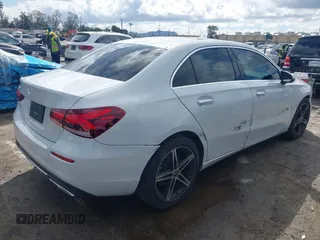2022 Mercedes-Benz A 220 with VIN W1K3G4EB0NJ338614, listed as a IAAI auction lot 41709933 with 207,910 mi miles and . Bid and sale history available at DreamBid. Image 4.