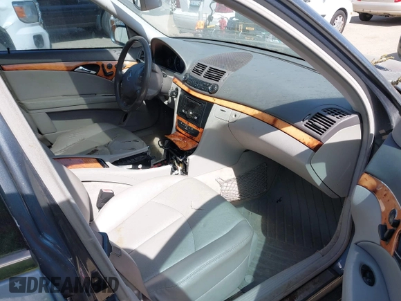 2006 Mercedes-Benz E 320 CDI with VIN WDBUF26J96A854465, listed as a IAAI auction lot 41970696 with Not Provided miles and . Bid and sale history available at DreamBid. Image 5.