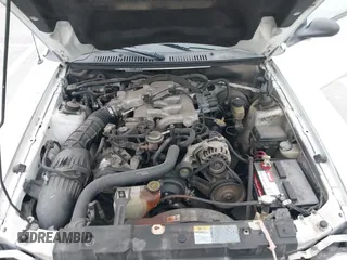 2001 Ford Mustang Deluxe с VIN 1FAFP44471F226003, выставлен на аукционе IAAI как лот 42079409 с пробегом 145 021 миль миль и . История ставок и продаж доступна на DreamBid. Изображение 10.