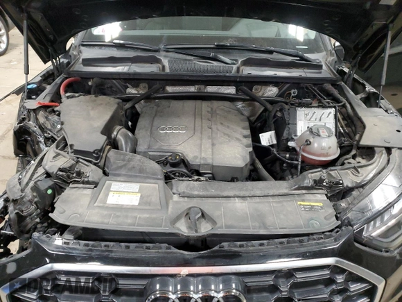 2023 Audi Q5 S line Prestige with VIN WA1FAAFY2P2061904, listed as a Copart auction lot 41449045 with Not provided miles and Non repairable. Bid and sale history available at DreamBid. Image 14.