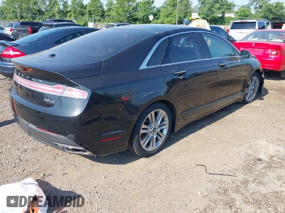 2014 Lincoln MKZ z VIN 3LN6L2G91ER821841, wystawiony jako IAAI lot #42655383 z przebiegiem Nie podano mil oraz . Historia ofert i sprzedaży dostępna na DreamBid. Obrazek 4.
