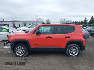 2021 Jeep Renegade Upland Edition with VIN ZACNJDAB4MPN34528, listed as a IAAI auction lot 41739558 with 37,968 mi miles. Bid and sale history available at carsss.com. Image 14.