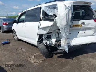 2017 Toyota Sienna LE Auto Access Seat with VIN 5TDKZ3DC7HS896262, listed as a IAAI auction lot 42147163 with 98,219 mi miles and . Bid and sale history available at DreamBid. Image 3.