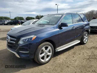 2019 Mercedes-Benz GLE 400 z VIN 4JGDA5GB9KB215933, wystawiony jako Copart lot #50123975 z przebiegiem 104 703 mil mil oraz Szkoda całkowita • Salvage title. Historia ofert i sprzedaży dostępna na DreamBid. Obrazek 1.