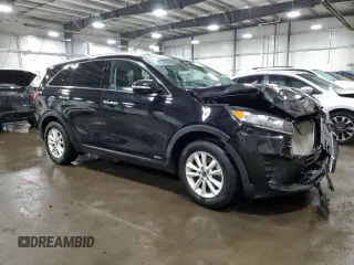 2020 Kia Sorento LX with VIN 5XYPGDA34LG637725, listed as a Copart auction lot 49082235 with 60,121 mi miles and Salvage Title. Bid and sale history available at DreamBid. Image 4.
