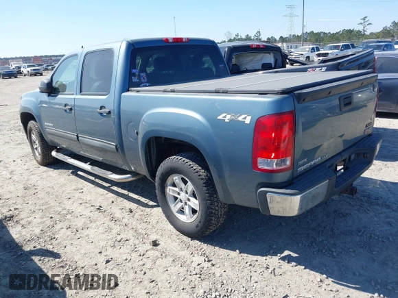 2010 GMC Sierra 1500 SLE z VIN 3GTRKVE31AG275827, wystawiony jako IAAI lot #41663348 z przebiegiem 171 539 mil mil oraz . Historia ofert i sprzedaży dostępna na DreamBid. Obrazek 3.
