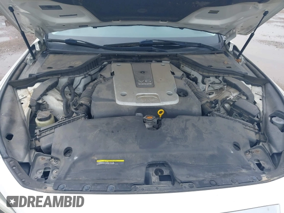2015 Infiniti Q50 Premium z VIN JN1BV7AR6FM402481, wystawiony jako IAAI lot #41957004 z przebiegiem 171 913 mil mil oraz . Historia ofert i sprzedaży dostępna na DreamBid. Obrazek 10.