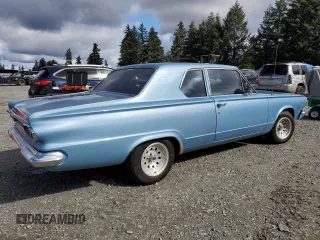 1965 Dodge Dart z VIN 2355172832, wystawiony jako Copart lot #49360365 z przebiegiem 83 533 mil mil oraz Tytuł czysty. Historia ofert i sprzedaży dostępna na DreamBid. Obrazek 3.