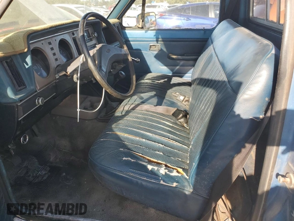 1983 Ford Ranger with VIN 1FTCR1059DUC61703, listed as a Copart auction lot 74633904 with 60,584 mi miles and Clean Title. Bid and sale history available at DreamBid. Image 7.