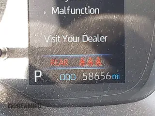 2021 Toyota Corolla Hatchback SE with VIN JTND4MBE9M3114388, listed as a IAAI auction lot 41796303 with 58,656 mi miles. Bid and sale history available at carsss.com. Image 15.