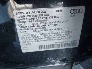 2021 Audi Q5 Premium with VIN WA1AAAFY1M2055212, listed as a IAAI auction lot 41347267 with 51,127 mi miles. Bid and sale history available at carsss.com. Image 9.