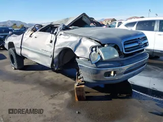 2001 Toyota Tundra SR5 with VIN 5TBRT34161S220253, listed as a IAAI auction lot 41598840 with 242,488 mi miles. Bid and sale history available at carsss.com. Image 1.