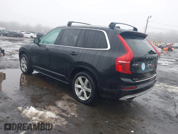 2021 Volvo XC90 Momentum z VIN YV4A22PK5M1711997, wystawiony jako IAAI lot #41548069 z przebiegiem 62 672 mil mil oraz . Historia ofert i sprzedaży dostępna na DreamBid. Obrazek 3.