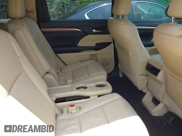 2017 Toyota Highlander Limited with VIN 5TDYZRFH6HS190177, listed as a IAAI auction lot 42398981 with 159,583 mi miles and . Bid and sale history available at DreamBid. Image 8.