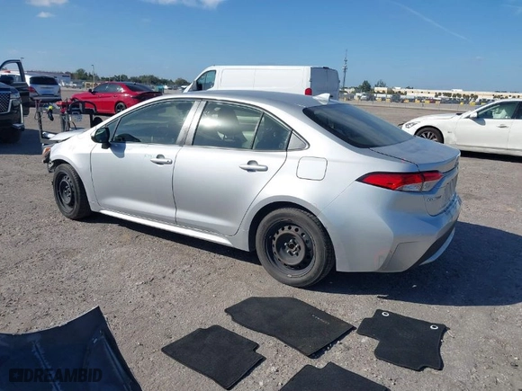 2021 Toyota Corolla LE with VIN JTDEPMAE1MJ187249, listed as a IAAI auction lot 41485491 with 73,256 mi miles. Bid and sale history available at carsss.com. Image 3.