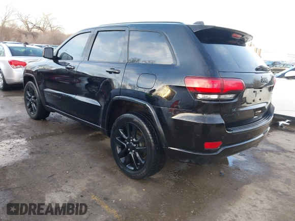 2019 Jeep Grand Cherokee Laredo E with VIN 1C4RJFAG4KC608897, listed as a IAAI auction lot 41771603 with 106,525 mi miles and . Bid and sale history available at DreamBid. Image 3.