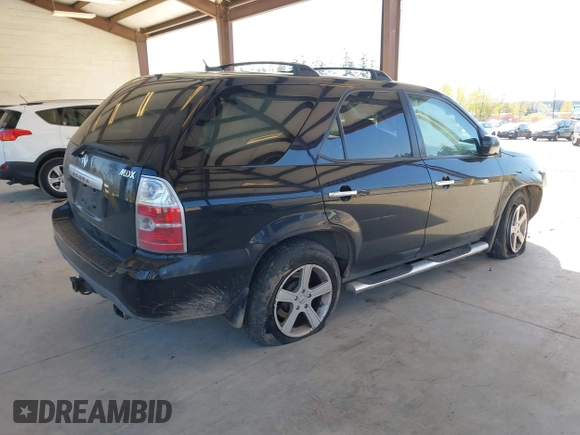 2006 Acura MDX Touring RES w/Navi with VIN 2HNYD18996H520308, listed as a IAAI auction lot 42040007 with 220,146 mi miles. Bid and sale history available at carsss.com. Image 4.