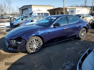 2019 Maserati Ghibli S Q4 z VIN ZAM57YTA1K1338455, wystawiony jako Copart lot #42146685 z przebiegiem 66 141 mil mil oraz Szkoda całkowita • Salvage title. Historia ofert i sprzedaży dostępna na DreamBid. Obrazek 1.
