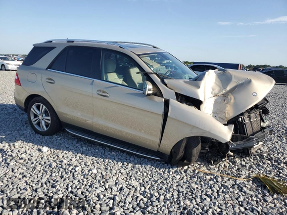 2013 Mercedes-Benz M 350 z VIN 4JGDA5JB4DA115160, wystawiony jako Copart lot #57247625 z przebiegiem Nie podano mil oraz Szkoda całkowita • Salvage title. Historia ofert i sprzedaży dostępna na DreamBid. Obrazek 4.