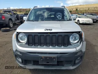 2018 Jeep Renegade Altitude with VIN ZACCJBBB0JPH10922, listed as a Copart auction lot 49244664 with 71,633 mi miles and Clean title. Bid and sale history available at DreamBid. Image 5.