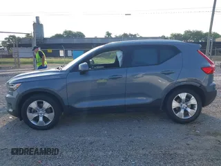 2022 Volvo XC40 Momentum with VIN YV4162UK3N2758515, listed as a IAAI auction lot 42468259 with 50,132 mi miles and . Bid and sale history available at DreamBid. Image 14.