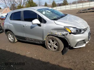 2020 Chevrolet Trax LS with VIN KL7CJKSB3LB039143, listed as a Copart auction lot 44405985 with 57,280 mi miles and Salvage Title. Bid and sale history available at carsss.com. Image 4.