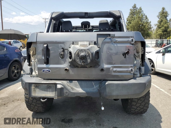 2022 Ford Bronco with VIN 1FMEE5DP6NLB38204, listed as a Copart auction lot 60148575 with 95,357 mi miles and Salvage title. Bid and sale history available at DreamBid. Image 6.