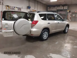 2008 Toyota RAV4 with VIN JTMZD33V286070452, listed as a IAAI auction lot 41793963 with 125,900 mi miles. Bid and sale history available at carsss.com. Image 4.