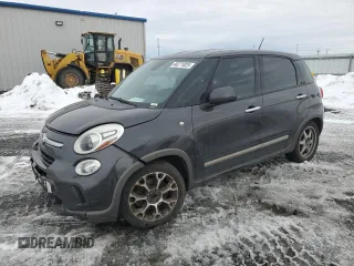 2014 FIAT 500L Trekking with VIN ZFBCFADH2EZ008270, listed as a Copart auction lot 46271825 with 210,169 mi miles and Salvage Title. Bid and sale history available at carsss.com. Image 1.