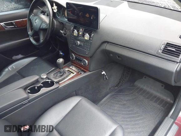 2008 Mercedes-Benz C 300 Sport with VIN WDDGF81X28F061629, listed as a IAAI auction lot 42606470 with 124,645 mi miles and . Bid and sale history available at DreamBid. Image 5.