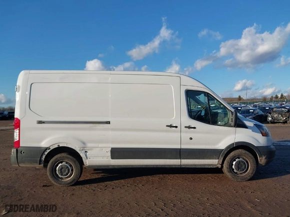 2018 Ford Transit Van with VIN 1FTBW2CM4JKA87232, listed as a IAAI auction lot 41660178 with NaN miles. Bid and sale history available at carsss.com. Image 13.
