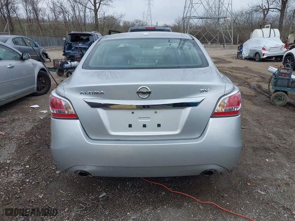 2015 Nissan Altima 2.5 with VIN 1N4AL3AP5FC262974, listed as a IAAI auction lot 41876216 with 96,977 mi miles. Bid and sale history available at carsss.com. Image 16.