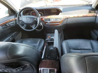 2008 Mercedes-Benz S 550 with VIN WDDNG71X48A169049, listed as a Copart auction lot 47453065 with 173,168 mi miles and Clean Title. Bid and sale history available at DreamBid. Image 8.