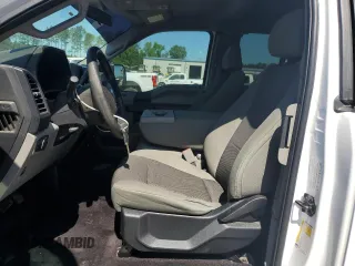 2015 Ford F-150 XL z VIN 1FTEX1C84FFD10974, wystawiony jako Copart lot #55655315 z przebiegiem 104 256 mil mil oraz Szkoda całkowita • Salvage title. Historia ofert i sprzedaży dostępna na DreamBid. Obrazek 7.
