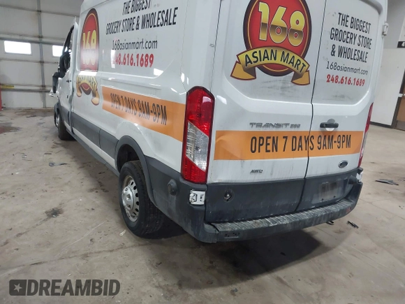 2020 Ford Transit Cargo z VIN 1FTBR2C81LKA68599, wystawiony jako IAAI lot #41381157 z przebiegiem 63 382 mil mil oraz . Historia ofert i sprzedaży dostępna na DreamBid. Obrazek 3.