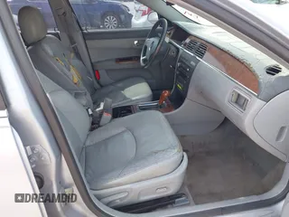 2005 Buick LaCrosse CXL z VIN 2G4WD562551327439, wystawiony jako IAAI lot #42154406 z przebiegiem Nie podano mil oraz . Historia ofert i sprzedaży dostępna na DreamBid. Obrazek 5.