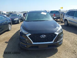 2021 Hyundai Tucson Value with VIN KM8J33A45MU391039, listed as a IAAI auction lot 42086825 with 16,910 mi miles. Bid and sale history available at carsss.com. Image 12.